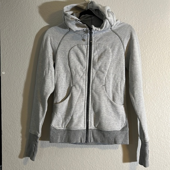 Lululemon Scuba Hoodie III (First Release)
Stripe White Heathered Medium Grey - Picture 8 of 14